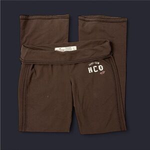 Hollister Brown Low Rise Flare Foldover Sweatpants w Embroidered Surf Logo
